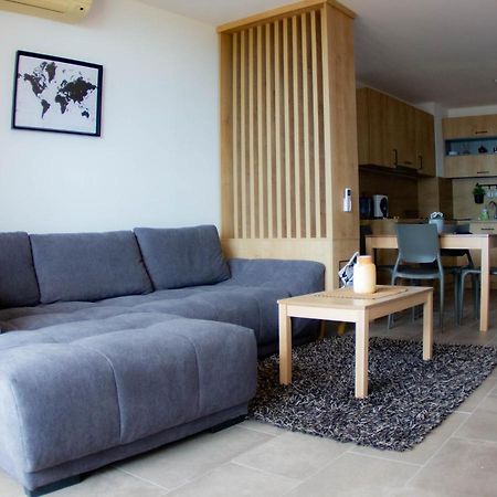 Port Natura Apartment Varna Exterior photo