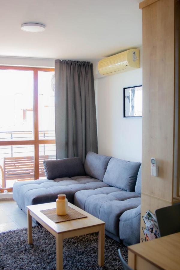 Port Natura Apartment Varna Exterior photo